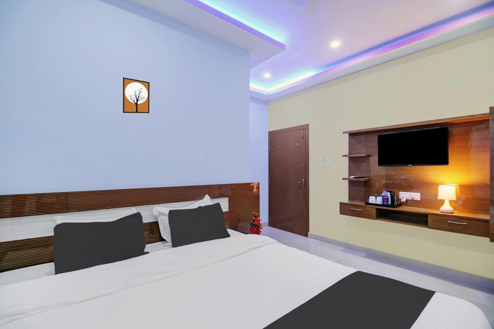 Super Hotel O Sai D-Lux Guwahati Exterior foto